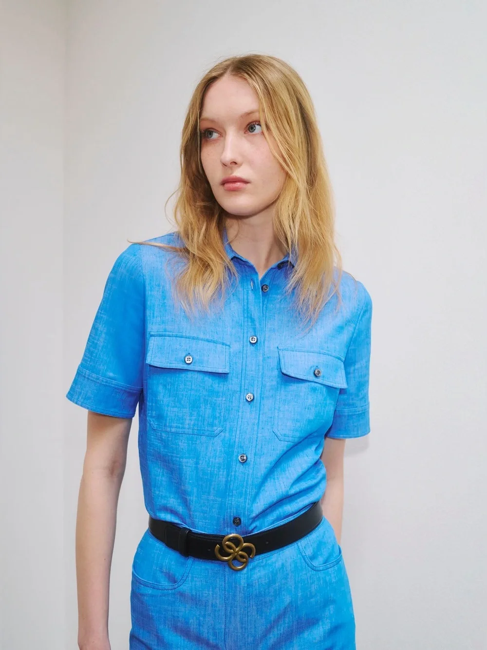 Callas Milano Vesper Short Sleeve Shirt in Bright Indigo, Size 40 (US 4, Small)